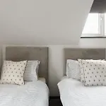 Spacious Three-bedroom In Leeds Appartement