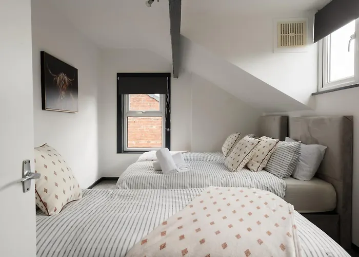 Appartamento Spacious Three-bedroom In Leeds
