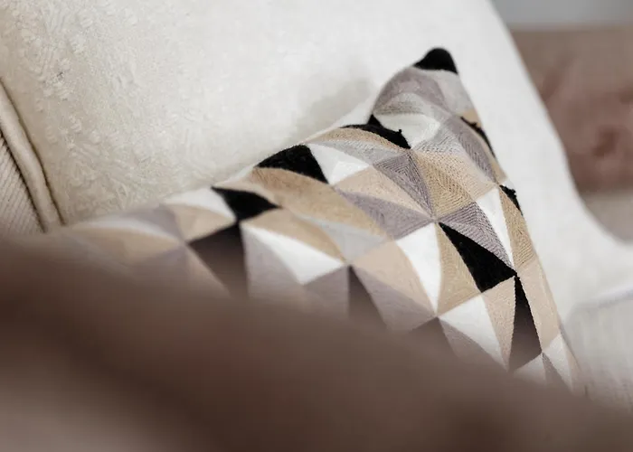 아파트 Spacious Three-bedroom In Leeds *